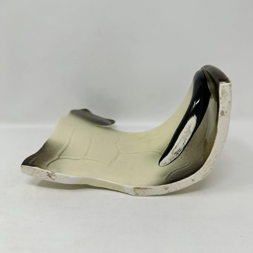 Vintage Seymour Mann Japan Siamese Cat‎ Ceramic Flat Curved Figurine Blue Eyes